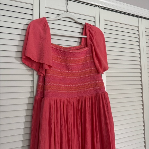 Lane Bryant Pink Smocked Tiered Maxi Dress Sz 14/16 - Picture 2 of 4
